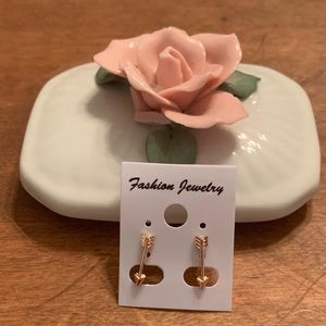 Fashion Earrings - Rose Gold Arrow